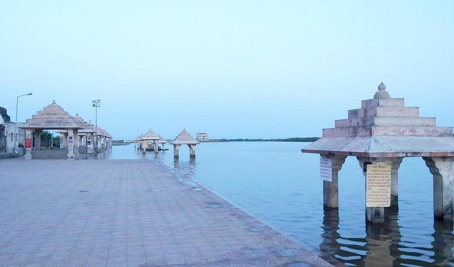 Nearby Attractions Somnath